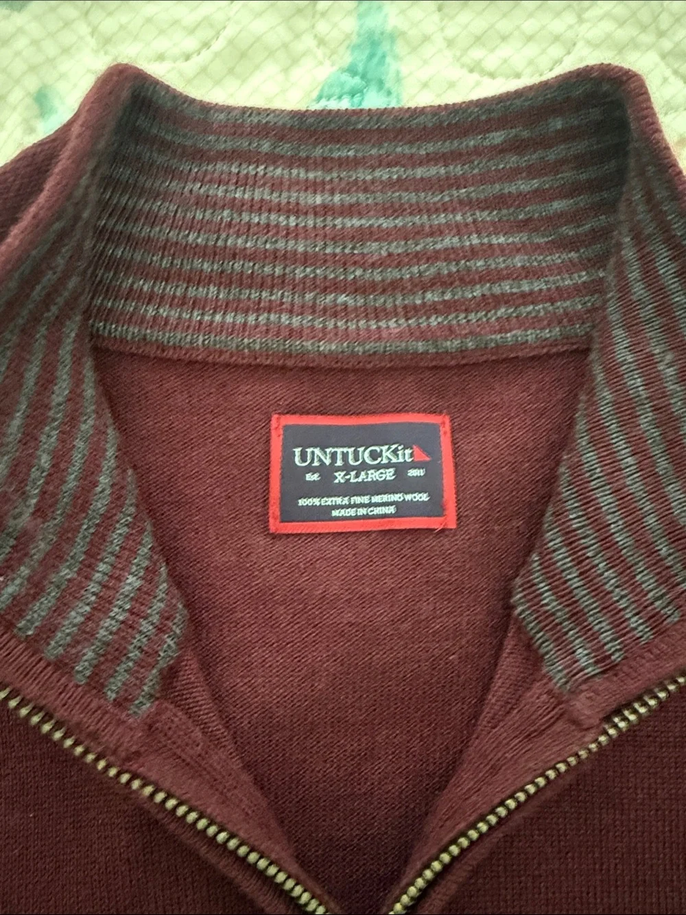 UNTUCKit Men’s Quarter-Zip Sweater - Burgundy